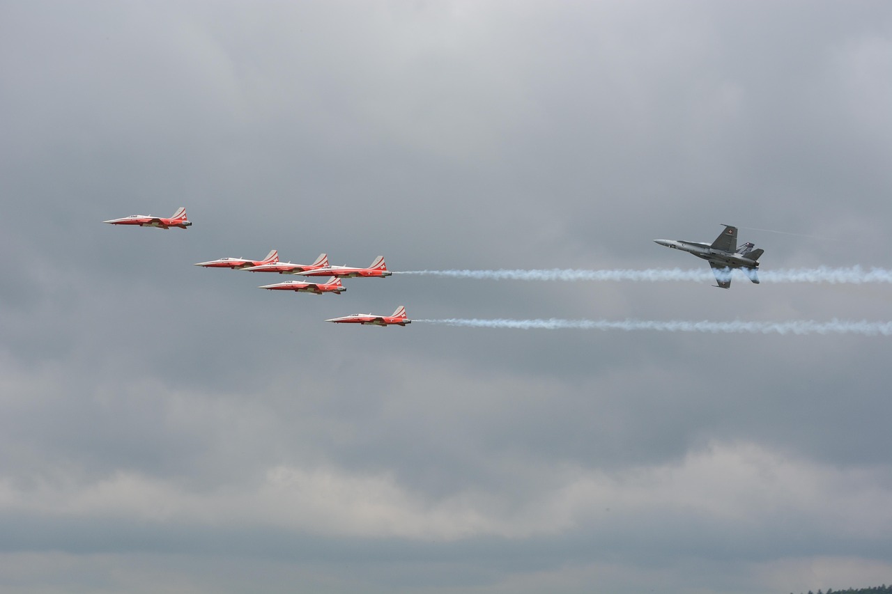 中期移动实名账号:代理入驻跨境平台