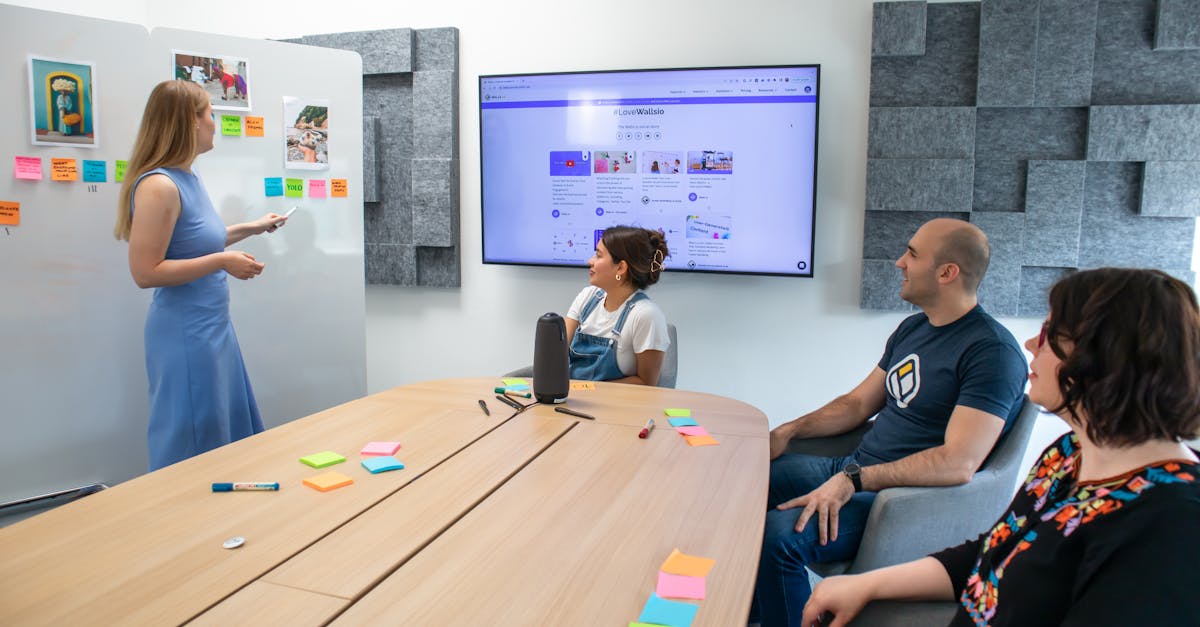 如何调查游戏技术支持辅助的制作人员